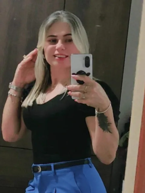 Janaina, revendedora em Condado (PB)